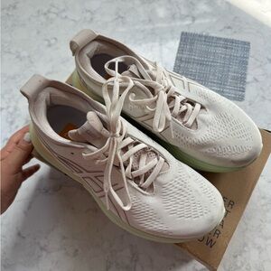 ASICS gel-nimbus 25 cream/fawn